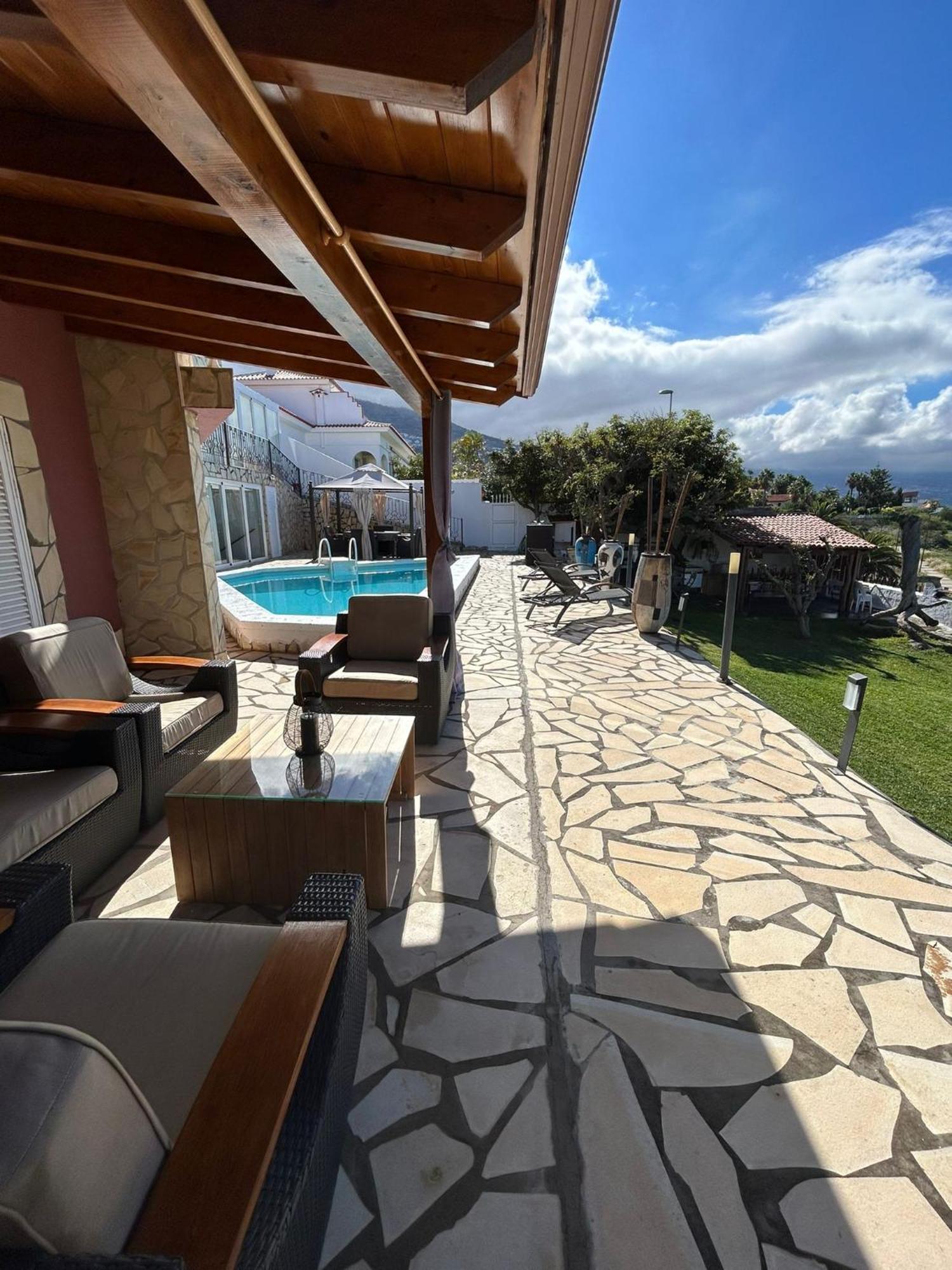 Chalet En La Quinta ซานตา เออร์ซูลา ภายนอก รูปภาพ